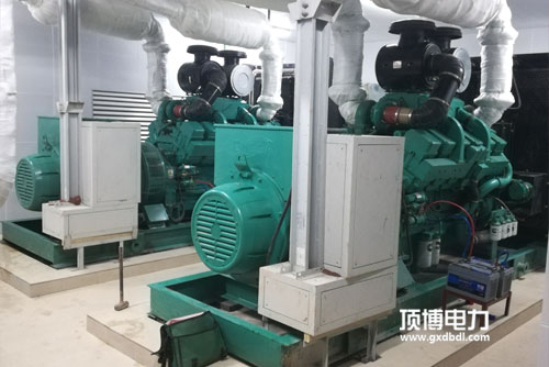 高层建筑选购大型广西顶博发电机组制造注意事项