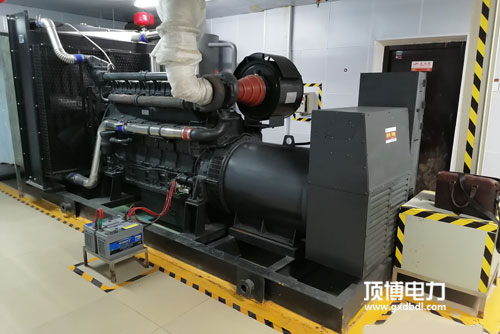 广西顶博发电机组制造机油要定期换吗,不然有什么后果?